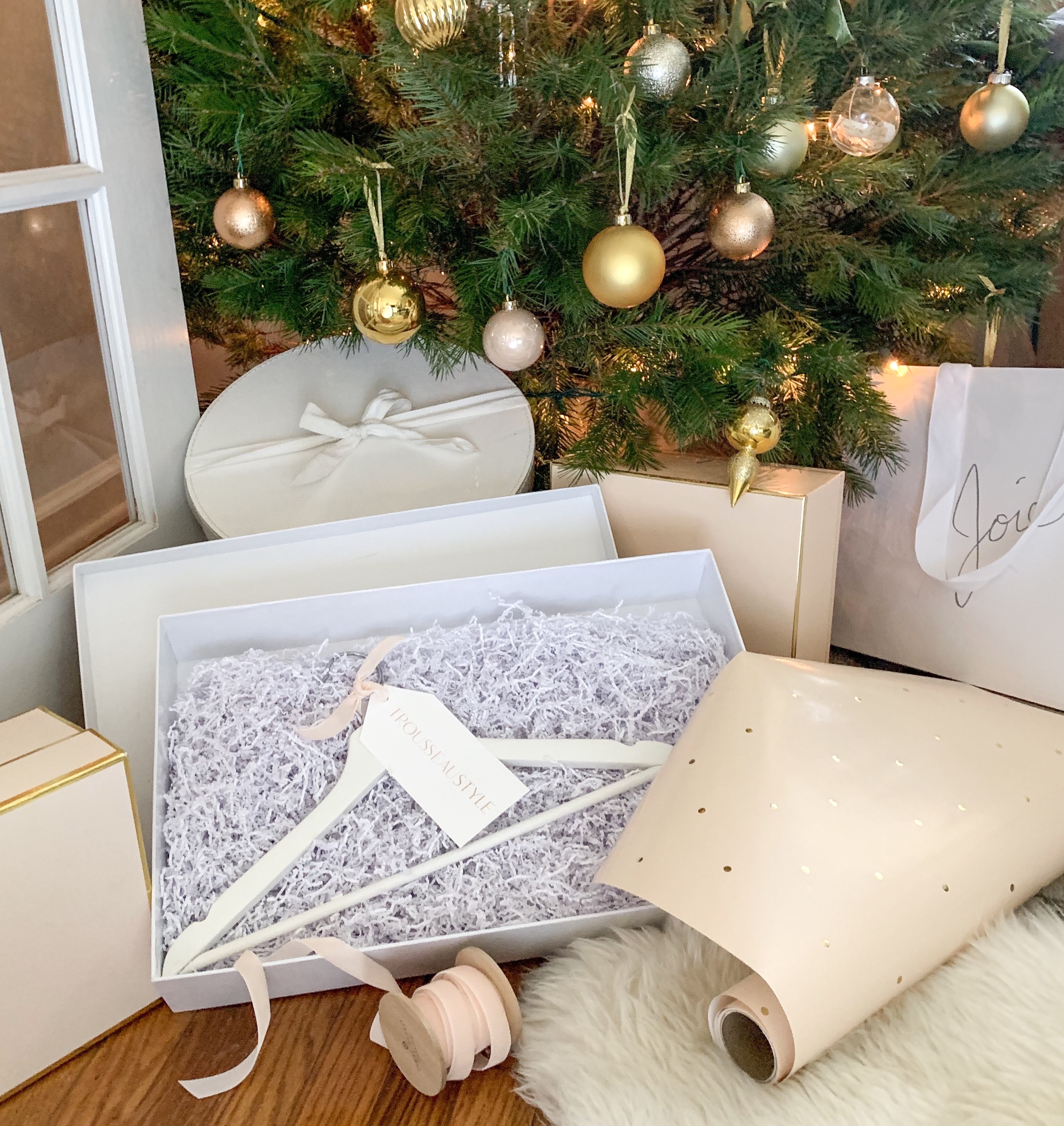Trousseau Style Gift Box